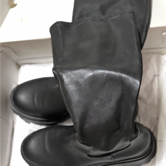 Aldo knee high boots, waterproof. - Picture 5 of 6